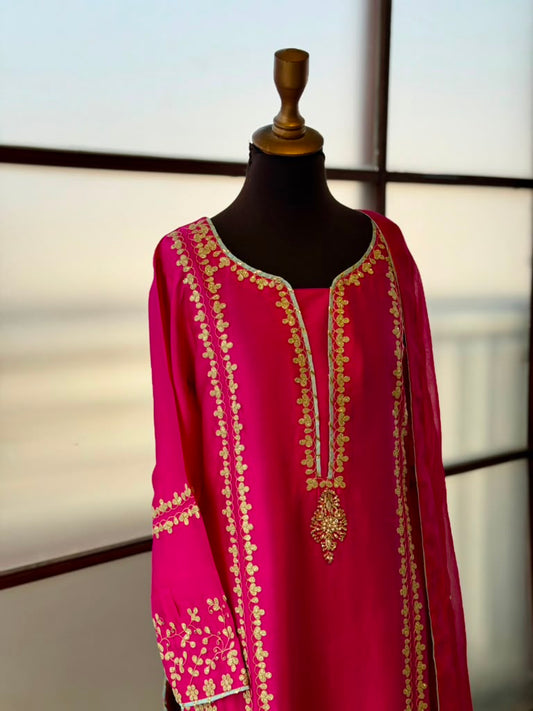 Gulabi Shaan