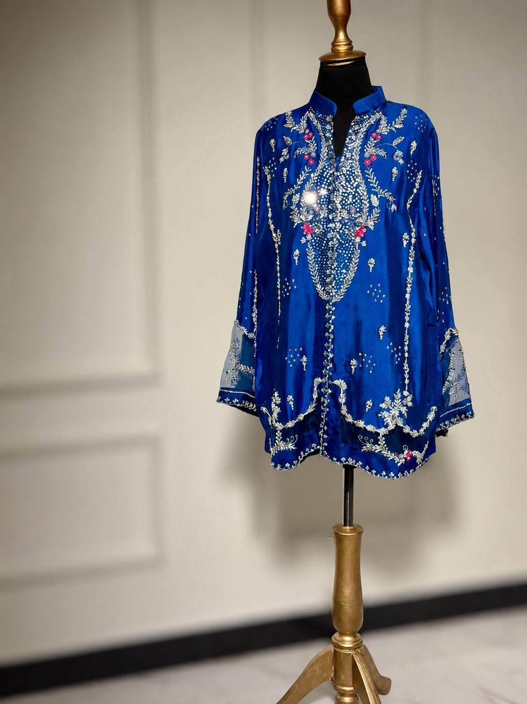 Blue-e-Khas