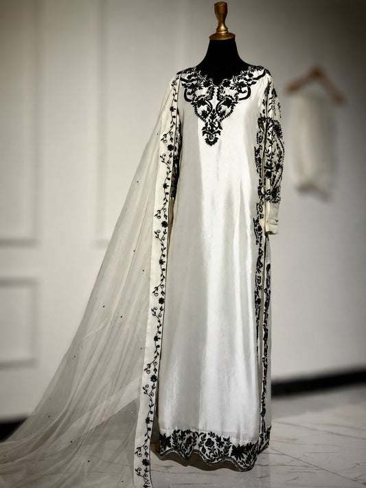 Floral Embroidered Long Kurta