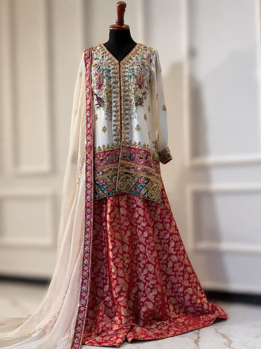 Ivory Peacock