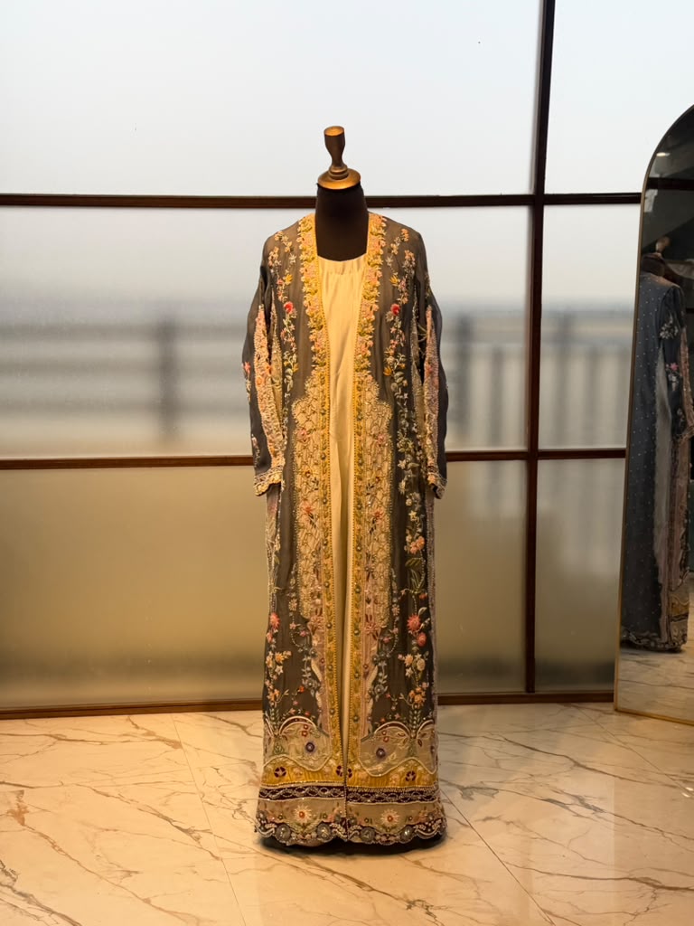 Olive Garden Robe