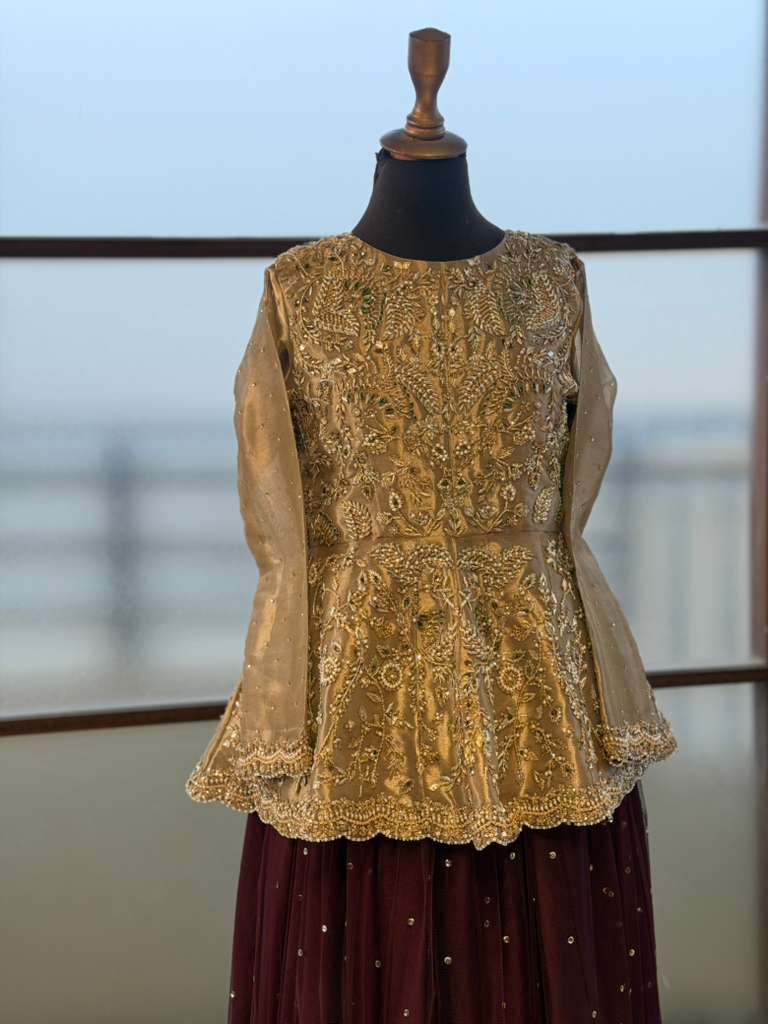 Bordeaux & Gold